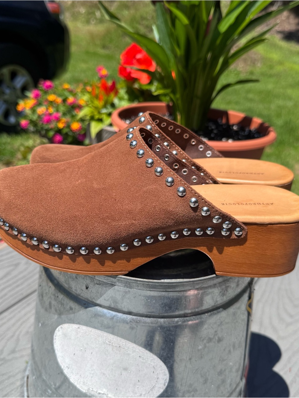 Anthropologie Suede Studded Wood-Bottom Clogs 8.5 - Picture 4 of 6
